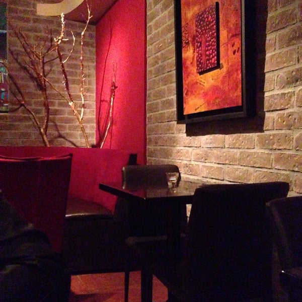 Photo taken at Olio Restaurante by Art SuäV on 1/11/2015
