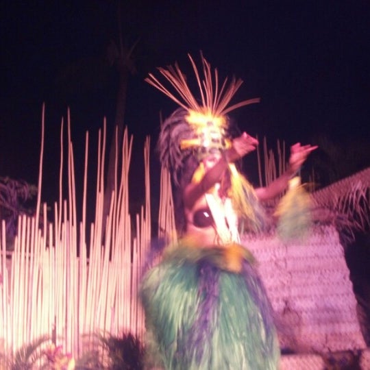 Royal Lahaina Luau General Entertainment in Lahaina