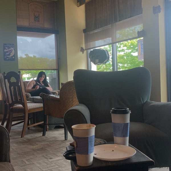 Crescent Moon Coffee & Tea 23 tips from 336 visitors