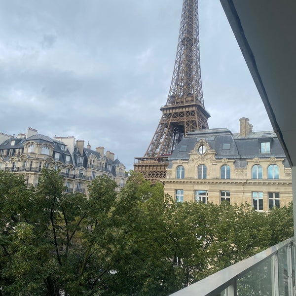 Foto tirada no(a) Hôtel Pullman Paris Tour Eiffel por Faisal em 9/19/2023