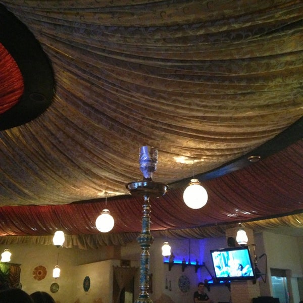 3/13/2013 tarihinde Valentine C.ziyaretçi tarafından Ресторан Чайхана «Shirin»'de çekilen fotoğraf