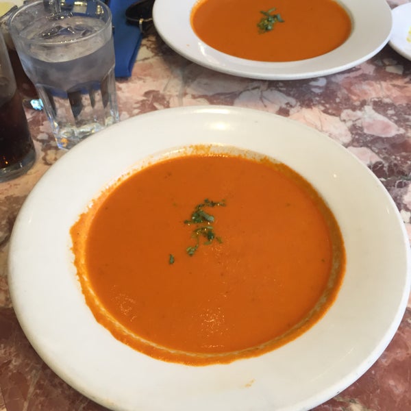 Very good creamy tomato soup!