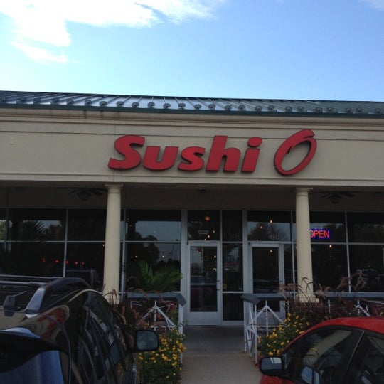 10/4/2012 tarihinde Francesca B.ziyaretçi tarafından Sushi-O'de çekilen fotoğraf
