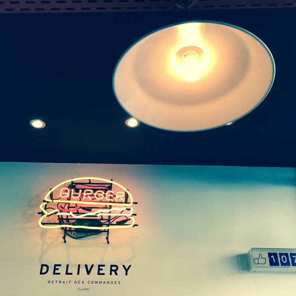 3/17/2015 tarihinde Mélanie L.ziyaretçi tarafından Burger and Fries'de çekilen fotoğraf