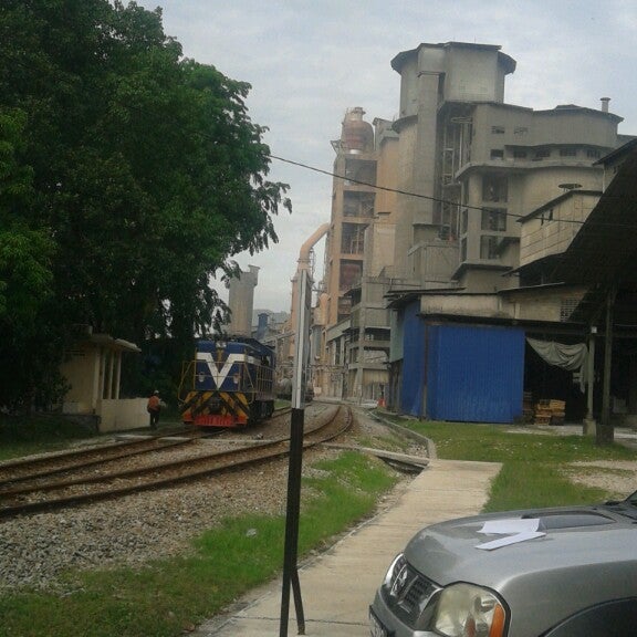 Tasek Cement Corporation Factory In Ipoh