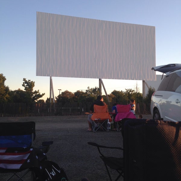 Photo taken at West Wind Sacramento 6 Drive-In by Tyler P. on 6/28/2017