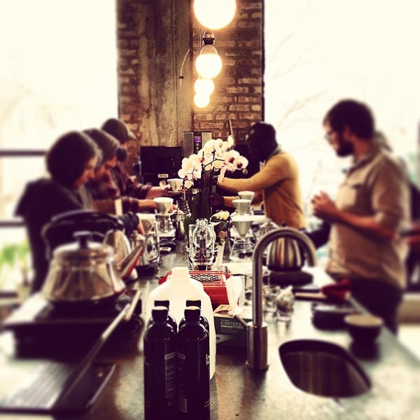 Foto tomada en Counter Culture Coffee Chicago  por Joshua D. el 4/25/2013