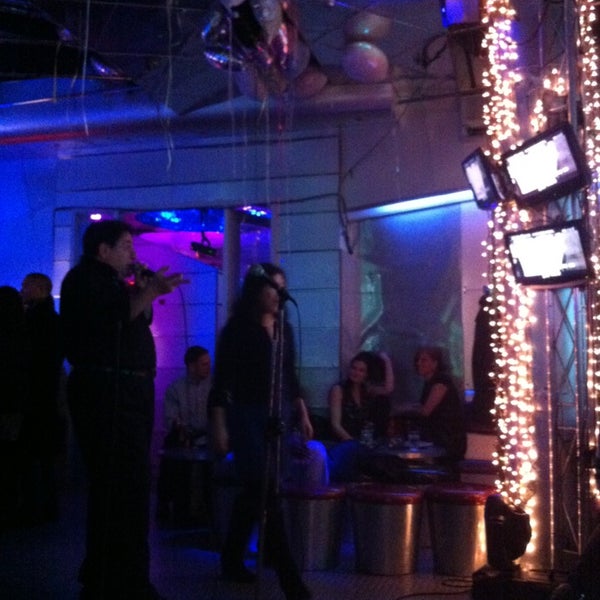 3/2/2013에 Andrew G.님이 Chorus Karaoke &amp; Lounge에서 찍은 사진