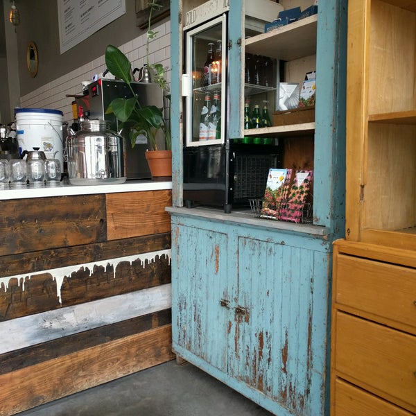Foto scattata a Black Eye Coffee Shop da Kos il 9/6/2016