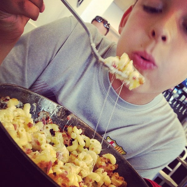 Photo taken at Cheese-ology Macaroni &amp; Cheese by Steve H. on 7/3/2013