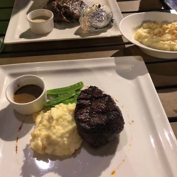 Photo taken at Pampas Reserve Grill &amp; Bar by Silfeny O. on 2/7/2018