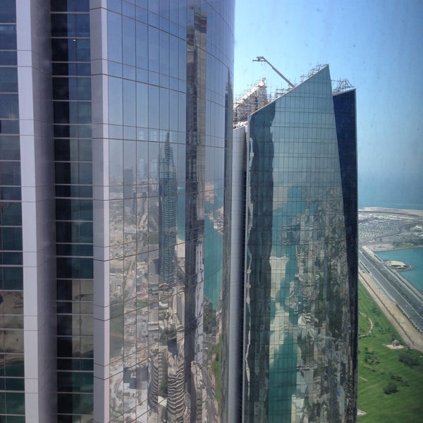 Photo taken at Conrad Abu Dhabi Etihad Towers by Rashed A. on 5/10/2013