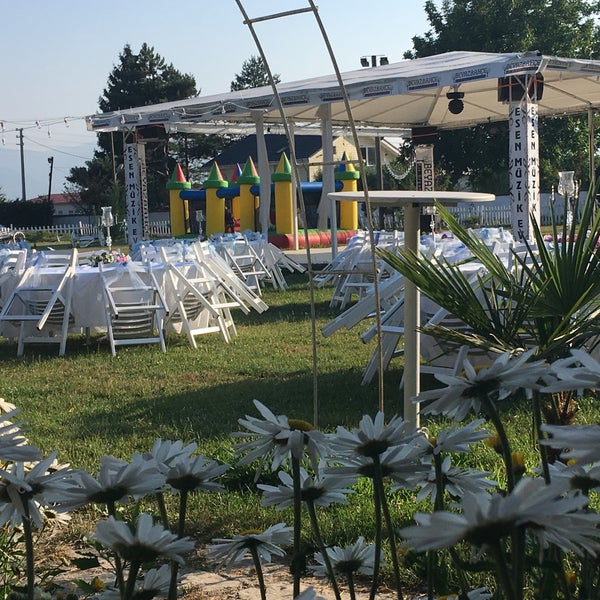 Photo taken at Beyaz Bahçe by Seda K. on 7/14/2017