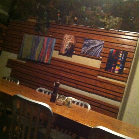 10/16/2012にAndrew R.がKreation Kafeで撮った写真