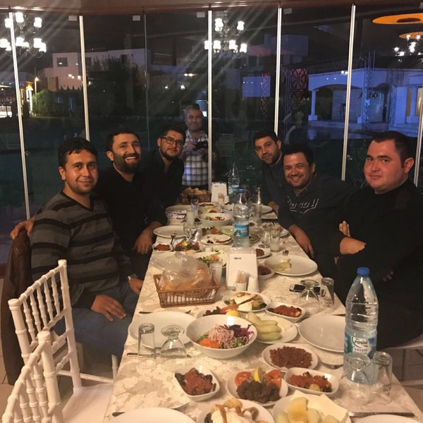 10/28/2017にYiğitcan Y.がAltınkalp Restaurant Düğün Salonuで撮った写真
