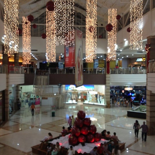 รูปภาพถ่ายที่ Shopping Pátio Dom Luis โดย Clinsmman H. เมื่อ 12/11/2012