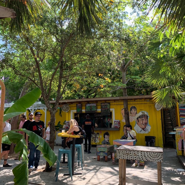 รูปภาพถ่ายที่ Gramps โดย Diego G. เมื่อ 5/25/2019