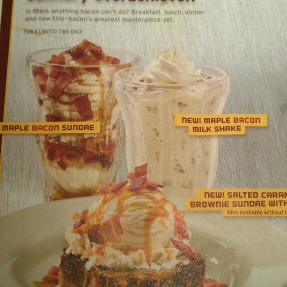 Photo taken at Denny&#39;s by Rhiannon S. on 3/13/2013