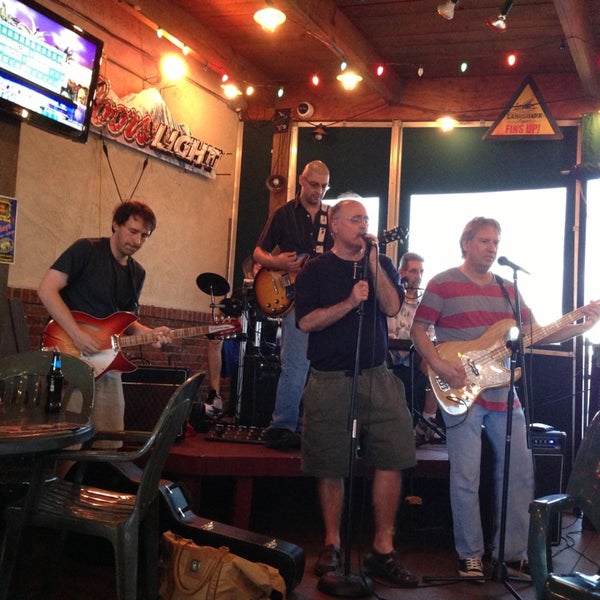 Photo prise au Kingy&#39;s Pizza par Rebecca R. le6/30/2013