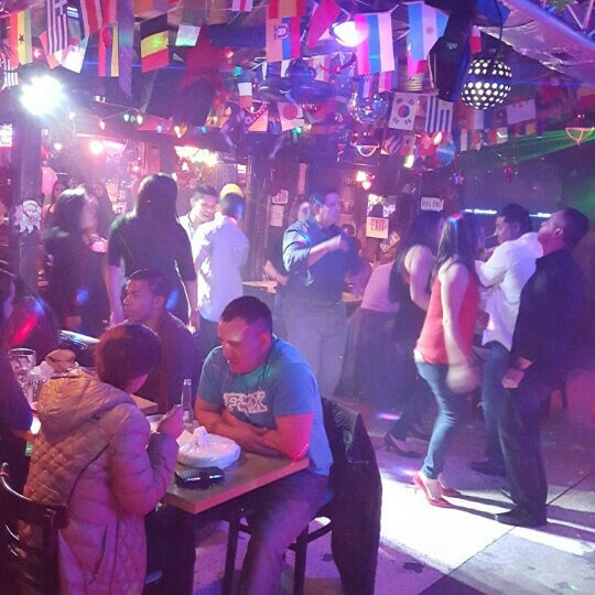 Photo taken at Andres Carne De Tres by Nona R. on 11/22/2015