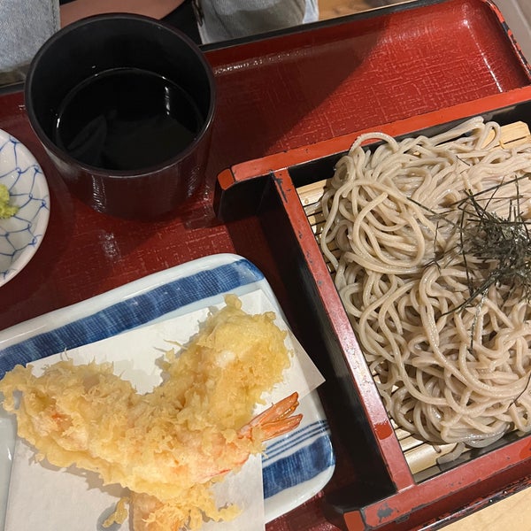Cold udon noodles