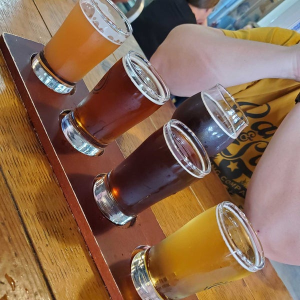 Photo prise au Grapevine Craft Brewery par Travis L. le5/27/2022