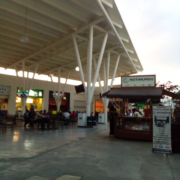 Plaza Los Sauces 4 tips de 114 visitantes