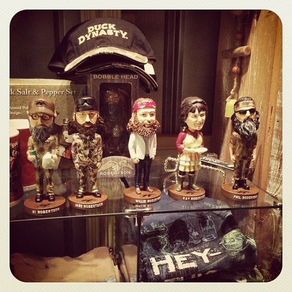 Photos at Callahan's Nautical Gifts of Calabash 23 tips from 1519