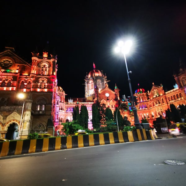 Photo taken at Chhatrapati Shivaji Maharaj Terminus by Franco M. on 9/28/2019