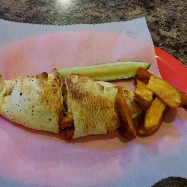 Straw Hat Pizza Pizzeria in Marina Village