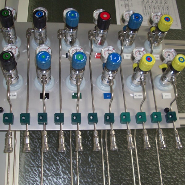 Смеситель для газа аргон со2. Газовая рампа для ацетилена. Криогенная емкость icon. Газоаппаратная медгазов. Помещение ввода медицинских газов.