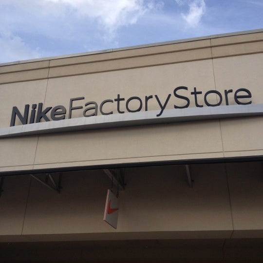 Nike Factory Store - 5 tips from 1352 visitors