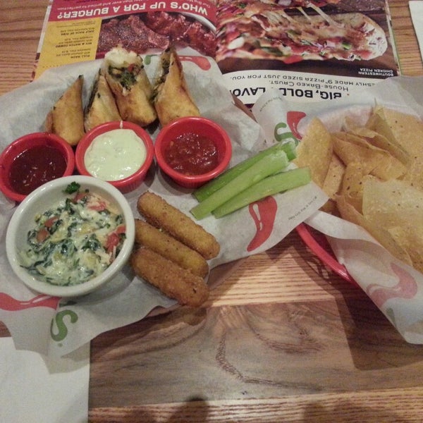 Photo taken at Chili&#39;s Grill &amp; Bar by PipeMike Q. on 5/3/2013