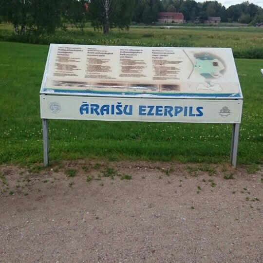 Photo taken at Āraišu Ezerpils by Renate C. on 7/8/2016