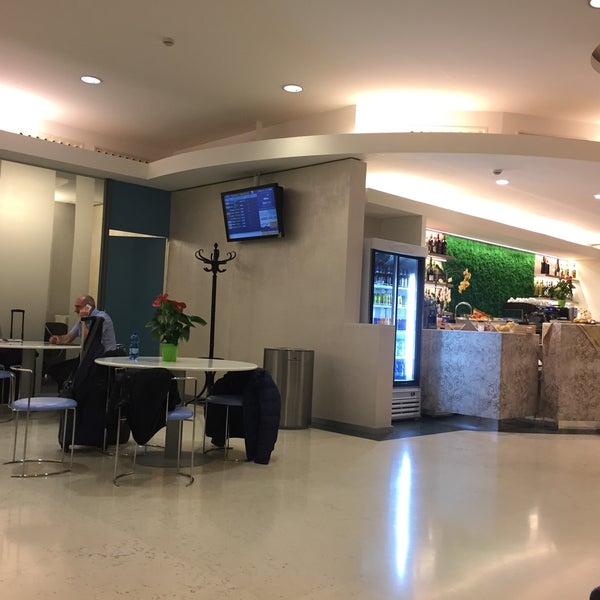 Business class lounge aeroporto di Bologna Airport Lounge in