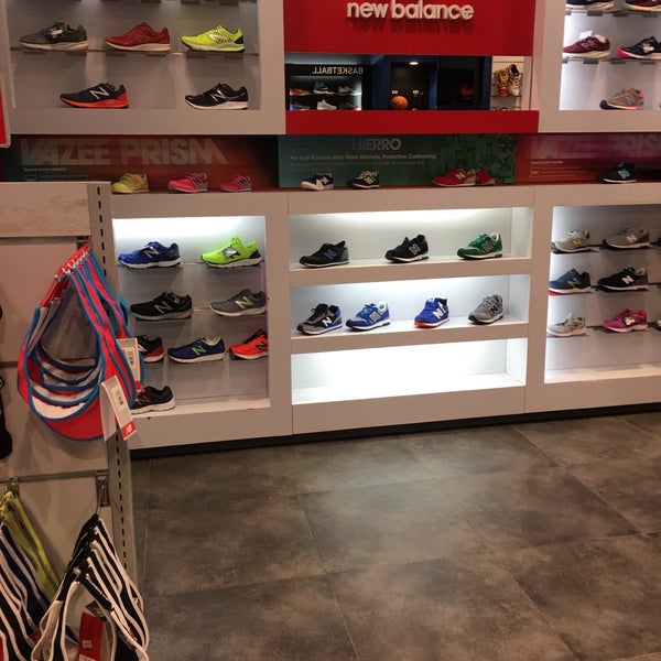 New balance shop resort world hotsell