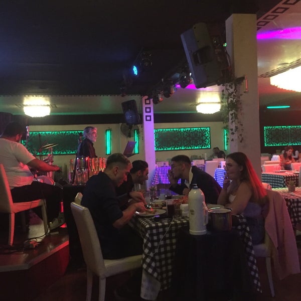 Foto scattata a Çakılkeyf Restaurant da Ufuk .. il 8/28/2022