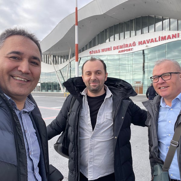 1/18/2023 tarihinde Kudret Ç.ziyaretçi tarafından Sivas Nuri Demirağ Havalimanı (VAS)'de çekilen fotoğraf