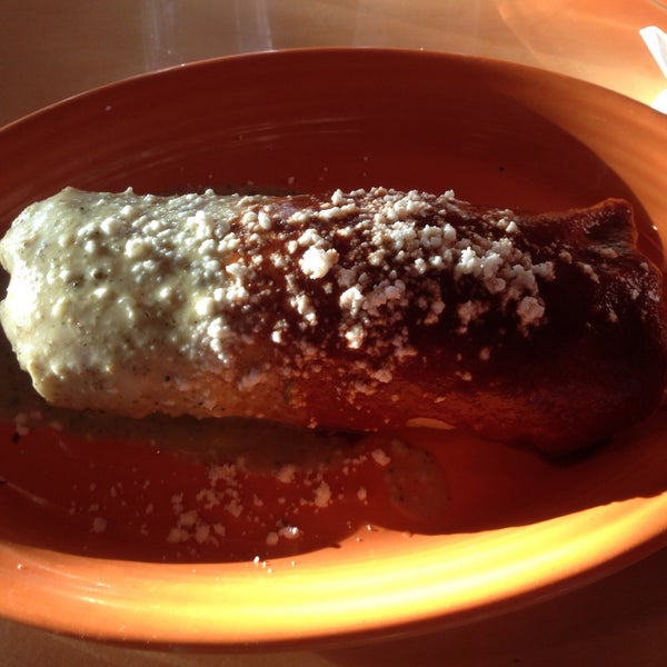 2/1/2015 tarihinde Dursun K.ziyaretçi tarafından Fred&#39;s Mexican Cafe'de çekilen fotoğraf