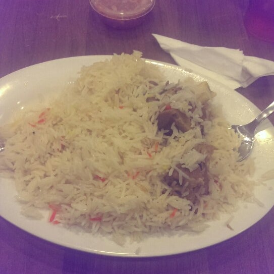 Photo taken at Al-Mukalla Arabian Restaurant by Mohd on 6/12/2014