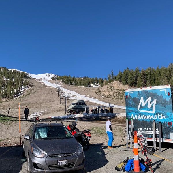 Das Foto wurde bei Mammoth Mountain Ski Resort von Pingbo J. am 7/4/2019 aufgenommen