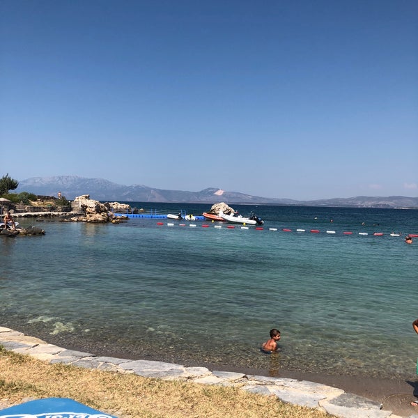 Foto scattata a Dodo Beach Club da Ömür A. il 8/6/2018
