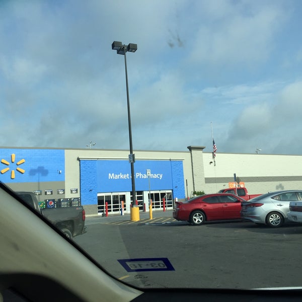 Walmart Supercenter 322 Brownsville Loop