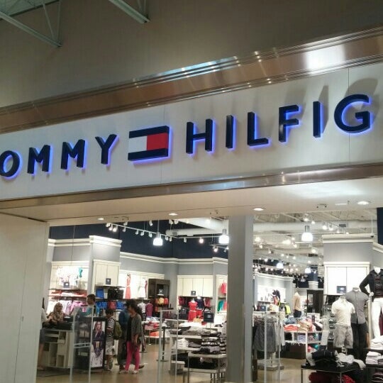 Tommy Hilfiger - Store in Rocky View