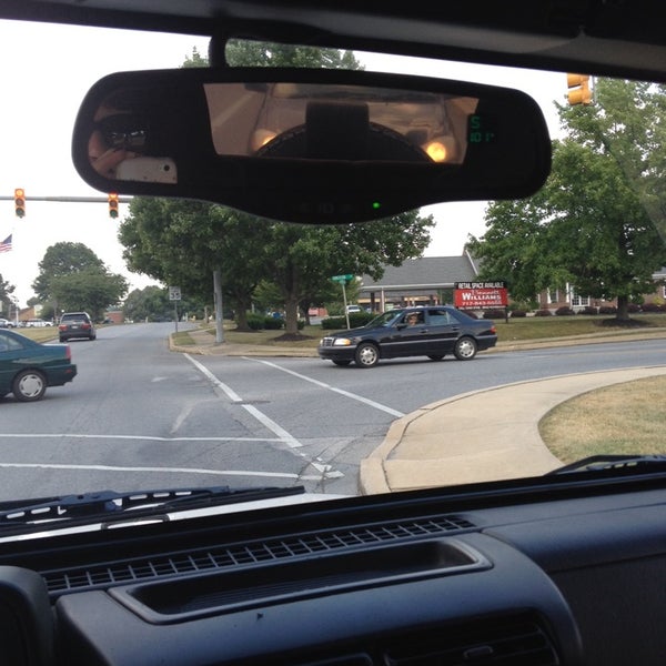 Cindy Rowe Auto Glass York, PA