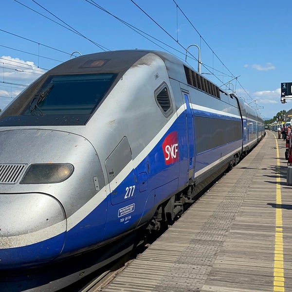 Photo taken at Avignon TGV Railway Station by Takagi K. on 5/31/2022