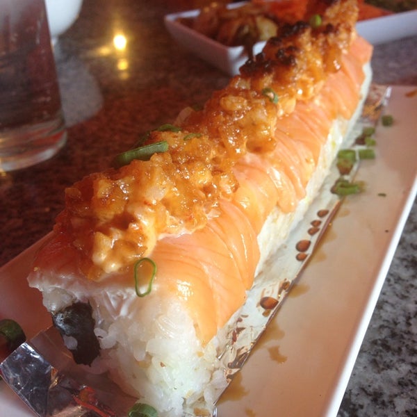 Foto diambil di Daiki Sushi oleh MarciandreA pada 4/6/2014