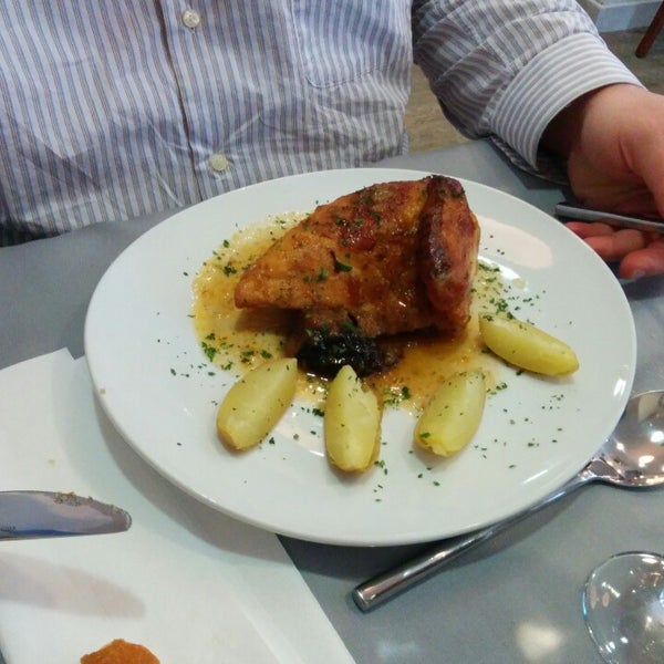 Photo taken at Restaurant EDÉN by Aldo D. on 3/11/2014