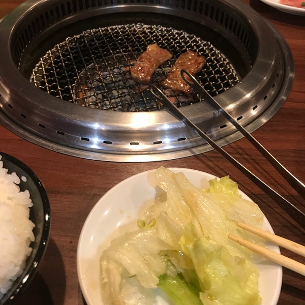 Fotos Em 問屋直送 焼肉 山河 西新井大師 西新井1