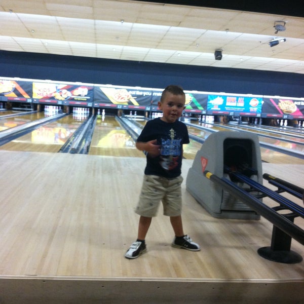 Photo taken at AMF Aurora Lanes by Stacy O. on 6/2/2013